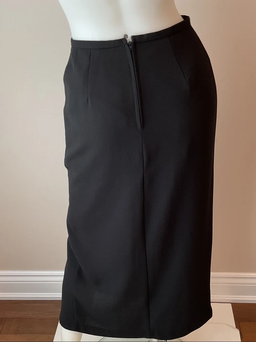 Laura's front Slit Midi Skirt - Picture 3 of 5